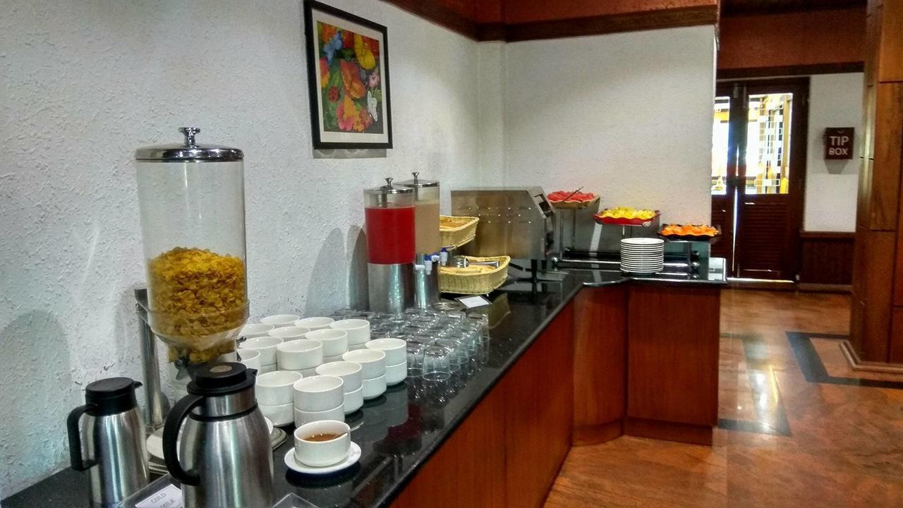 Hotel Elysium Garden Munnar Esterno foto