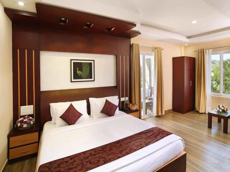Hotel Elysium Garden Munnar Esterno foto