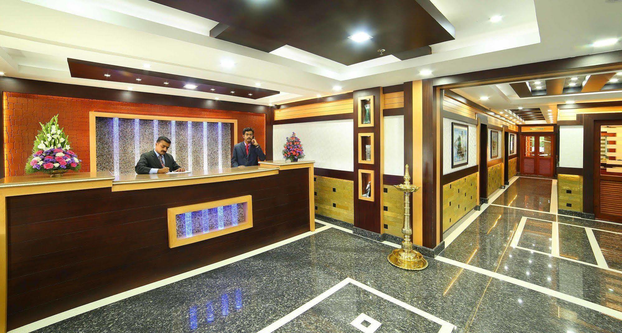 Hotel Elysium Garden Munnar Esterno foto